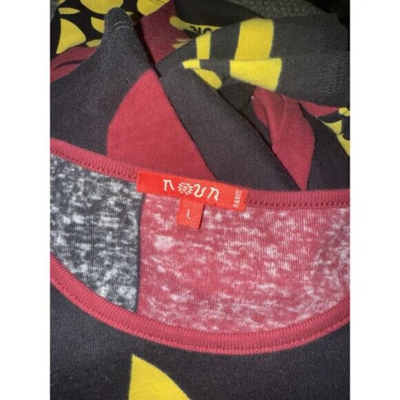 Rare Vintage Graphic Sweater Shirt Noun Paris Woman Face Large 3/4 Sleeve Euro - Picture 6 of 6